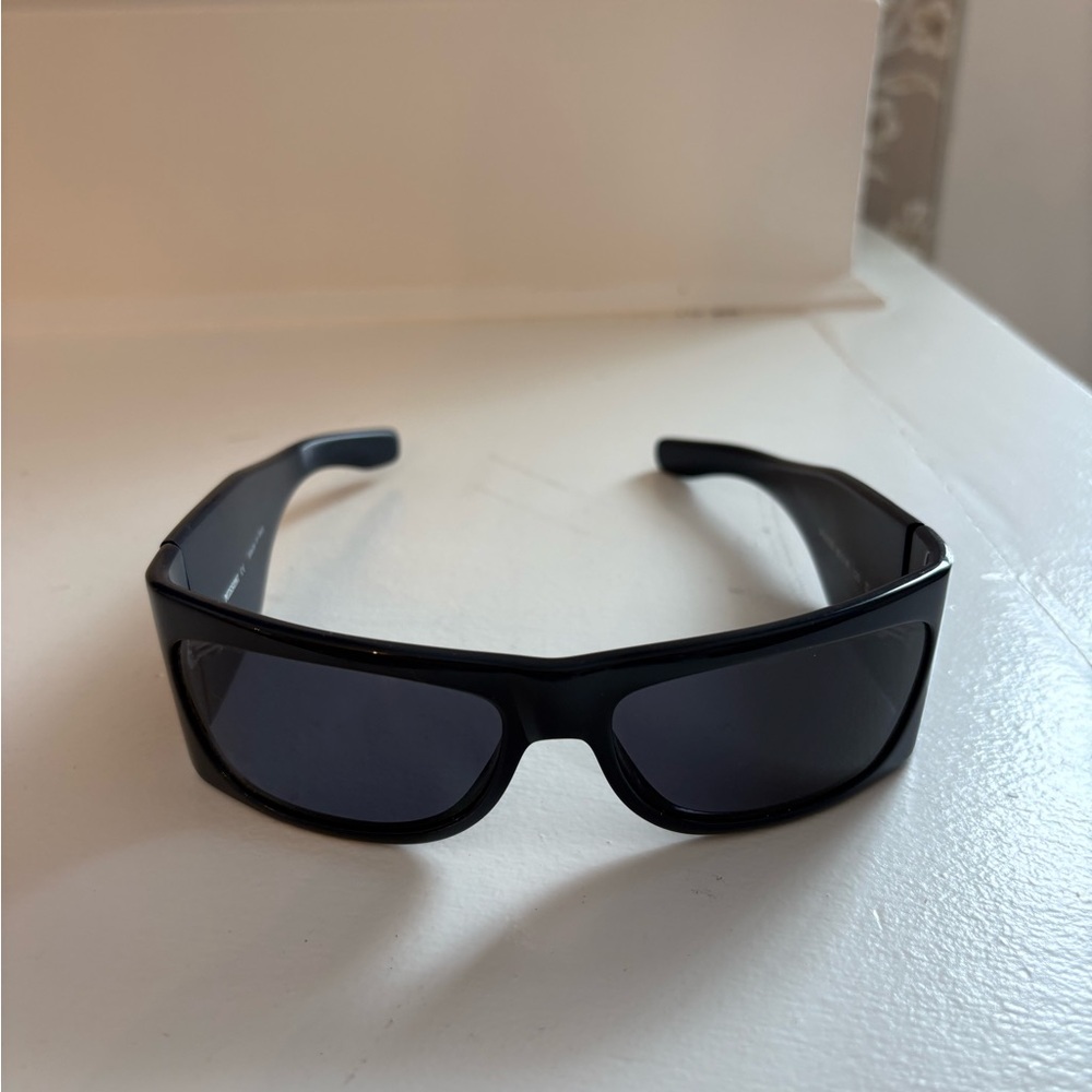 Missoni Black Rectangular Shield Sunglasses - Picture 2 of 10